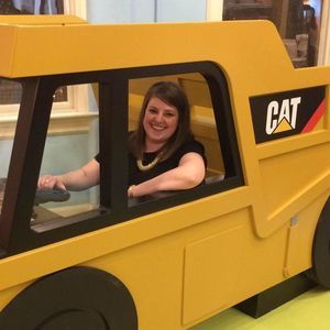 Meet your Posher, Laura